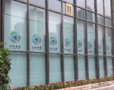 �ֳ���Ƶʵ�ģ����������д��ӡLOGO������װЧ��ͼ��