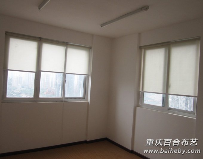 ʵ������͹������칫�Ҿ���